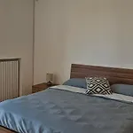 Feriehus La Loggia Sul Mare *