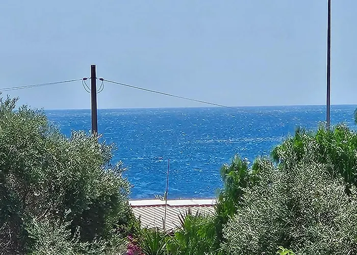La Loggia Sul Mare بيت للعطل *